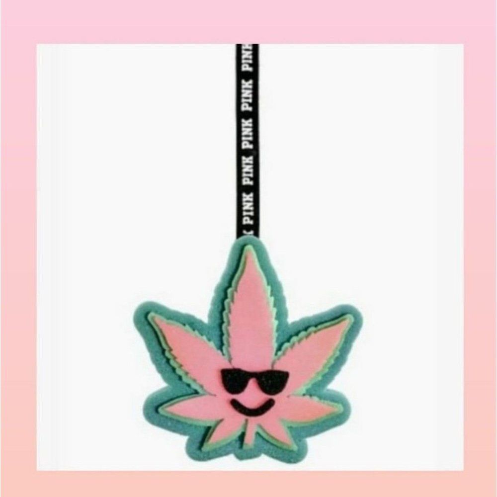 PINK VS Leaf  Hanging Loofah Bath Sponge Victoria Secret